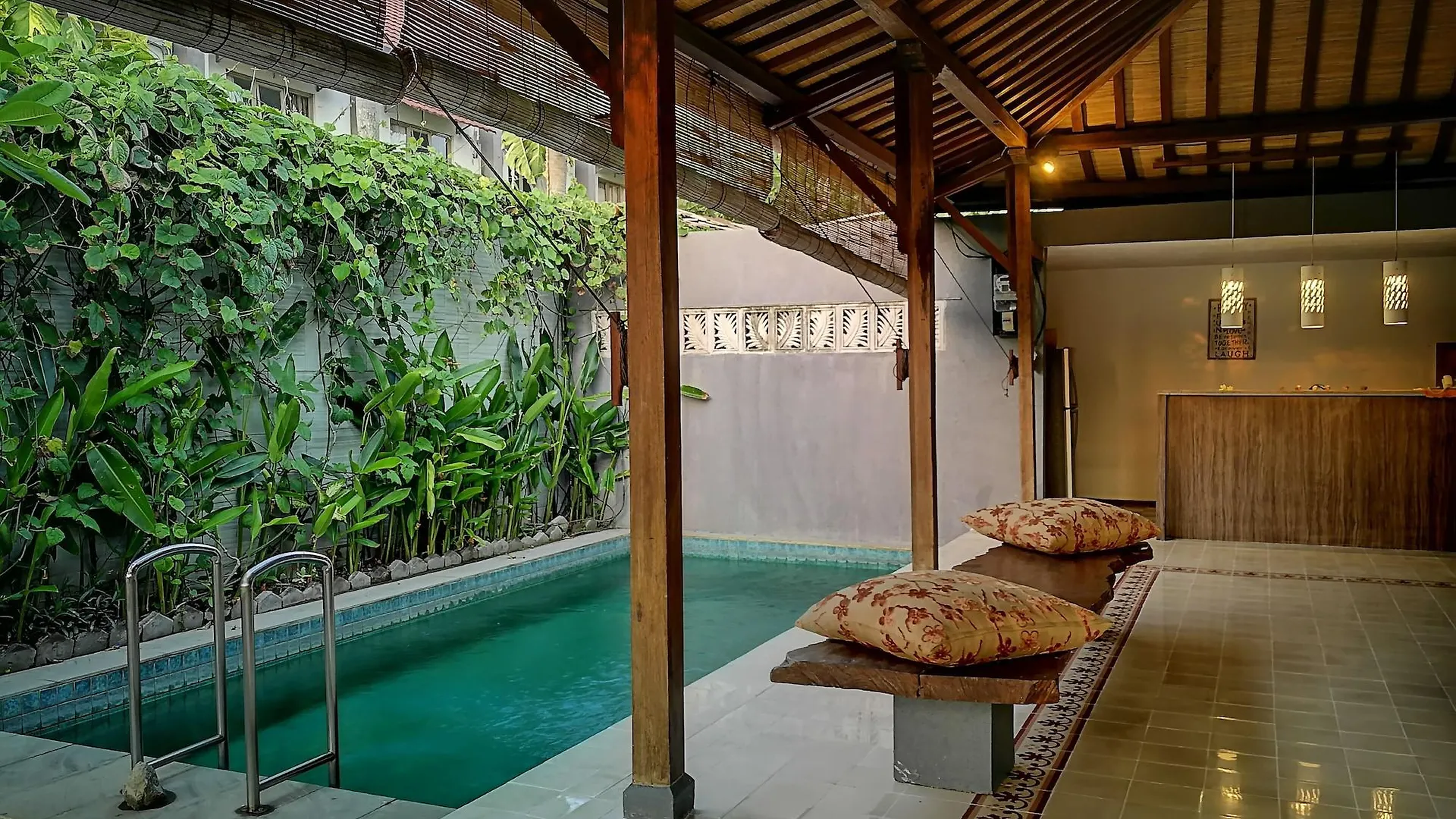 D'Lima Hotel & Villas Kuta  Kuta (Bali)