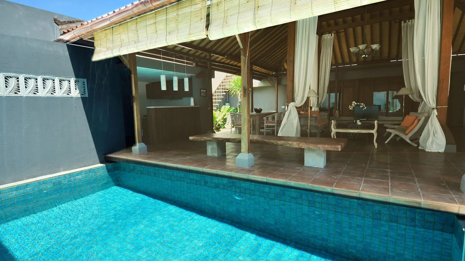 D'Lima Hotel & Villas Kuta