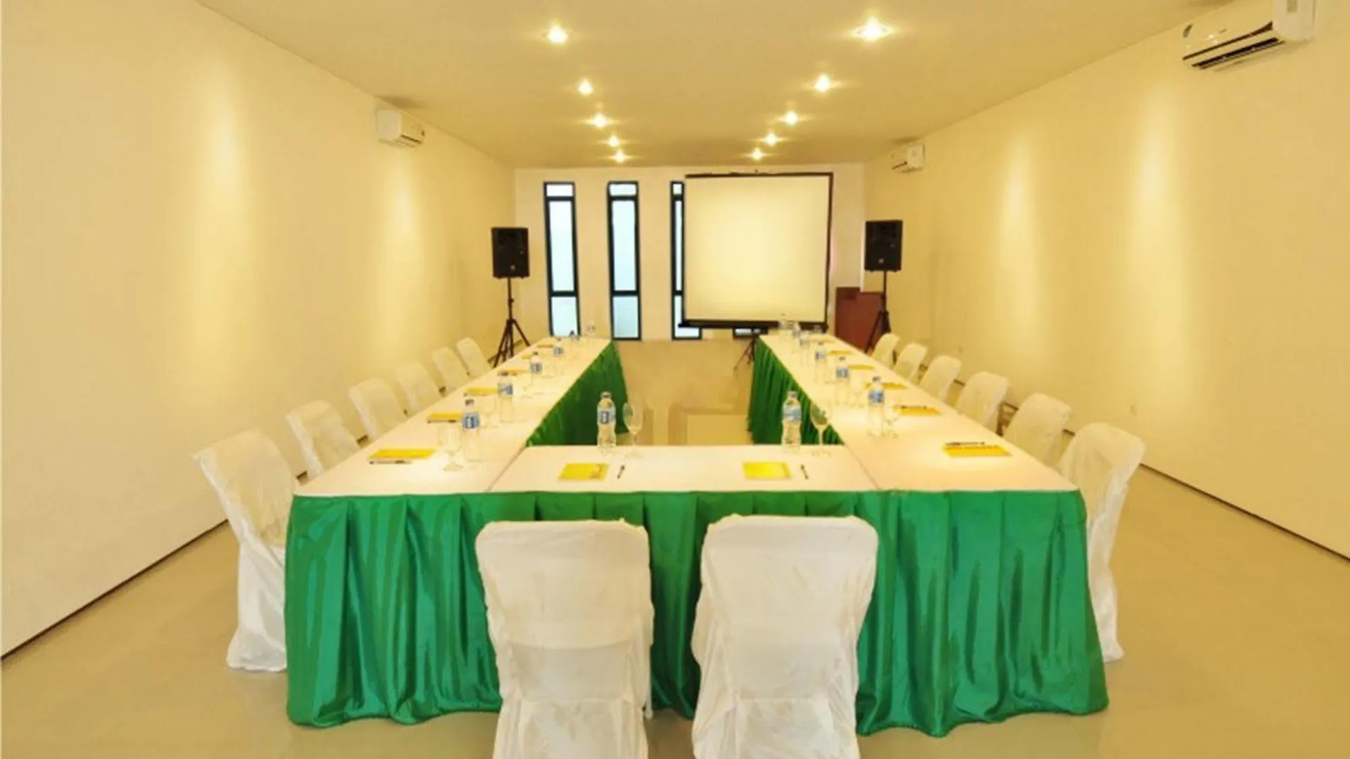 D'Lima Hotel & Villas Kuta